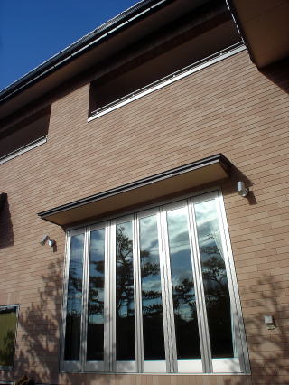 住宅の中庭から