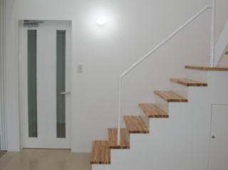 �X�C�b�`�E�R���Z���g�z���v��