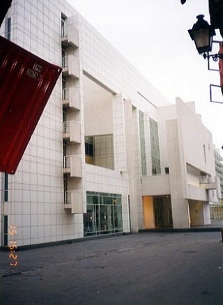 �X�y�C�����s�@�݌v�F���`���[�h�E�}�C���[