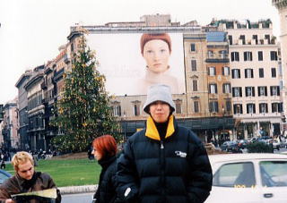 �C�^���A���s