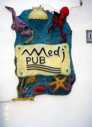 �C�^���A���s�@�p�u�̊Ŕ�