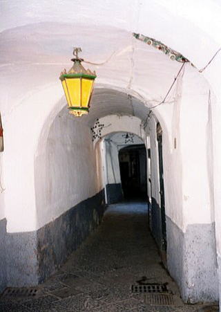 �C�^���A���s�@�����v�Ɣ���