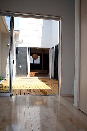 ����Ōq����񐢑�