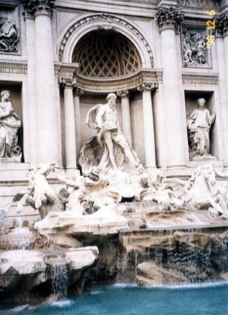 �C�^���A���s