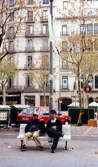 �X�y�C���E�o���Z���i���s